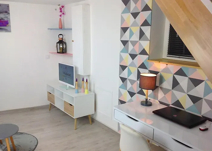 Sur 3 Niveaux Centre * Καν